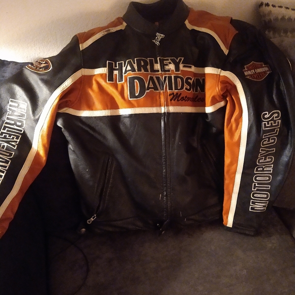 Harley Davidson - Picture 3 of 4